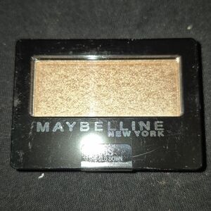 Maybelline Gold Eyeshadow-Glo DOWN
